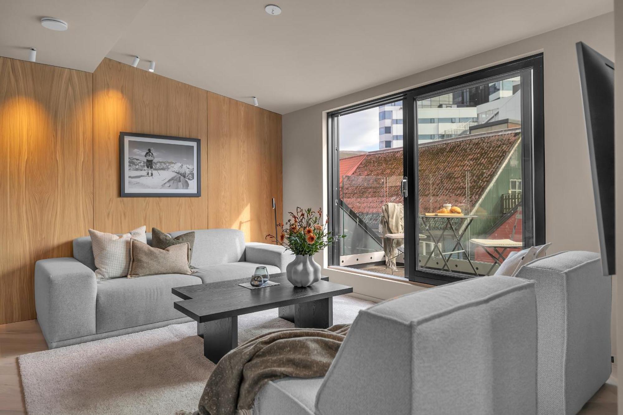 The Loft - Central Top Floor Apartment With 4 Bedrooms Тромсё Экстерьер фото